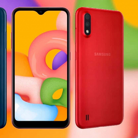 Smartfon Samsung A 22   BOOU