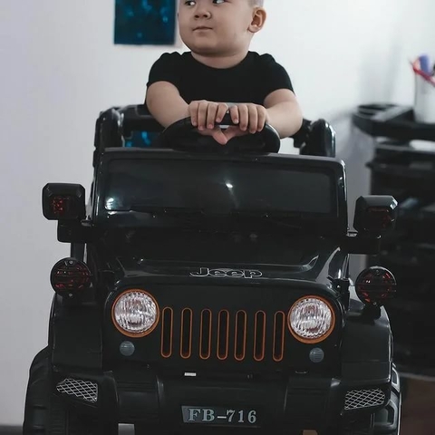 Bolalar mashinasi NOTO