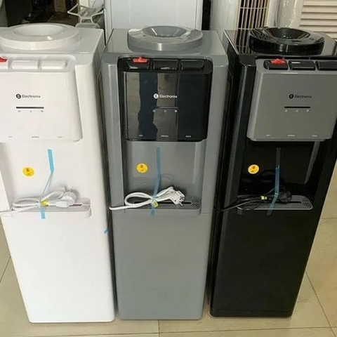 Kuller Suv Isitgich { qora }