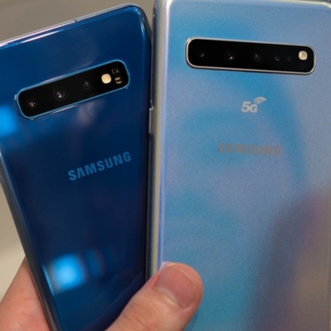 	Smartfon Samsung Galaxy S 9 256-Gb