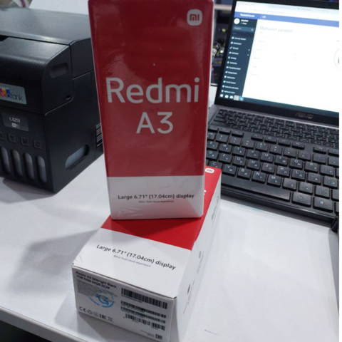 Smartfon Redmi A3 3/64	