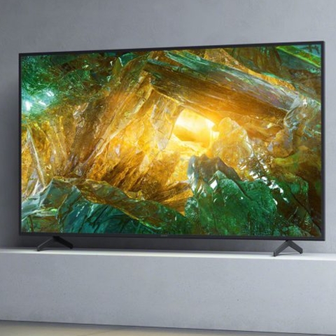 Televizor MOONIX { 32 } Smart    .	