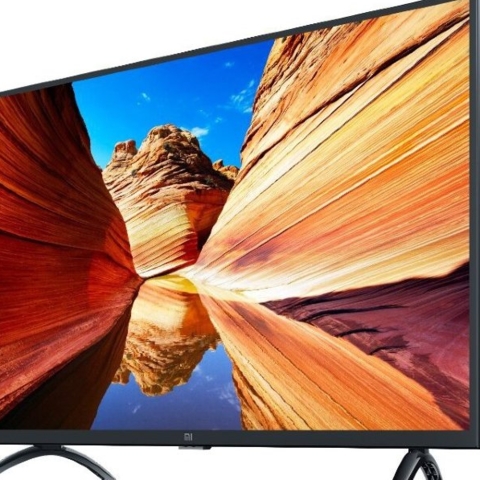 Televizor ROSSO { 43 } SMART...